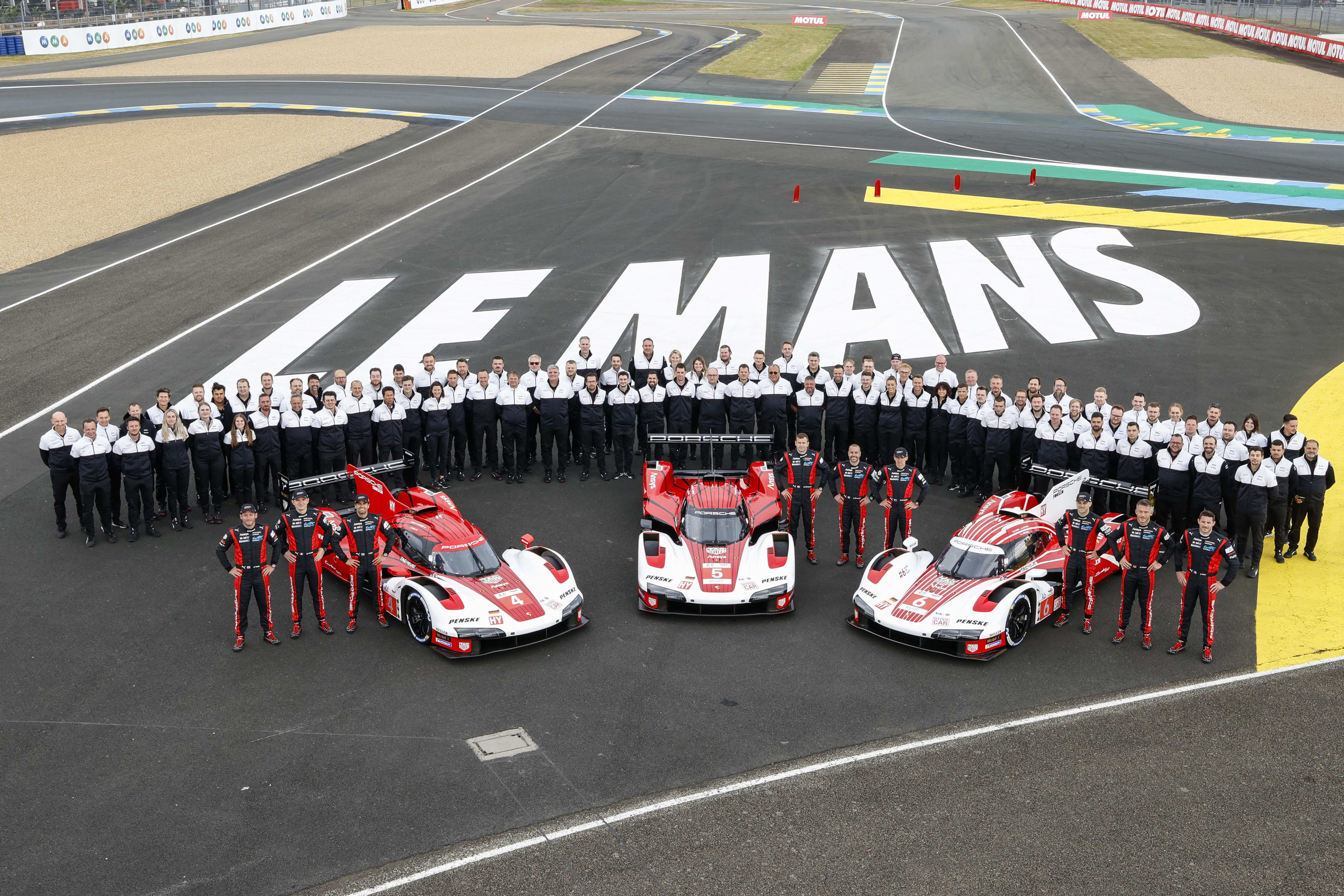 Meet Porsche Penske Motorsport Meet Porsche Penske Motorsport