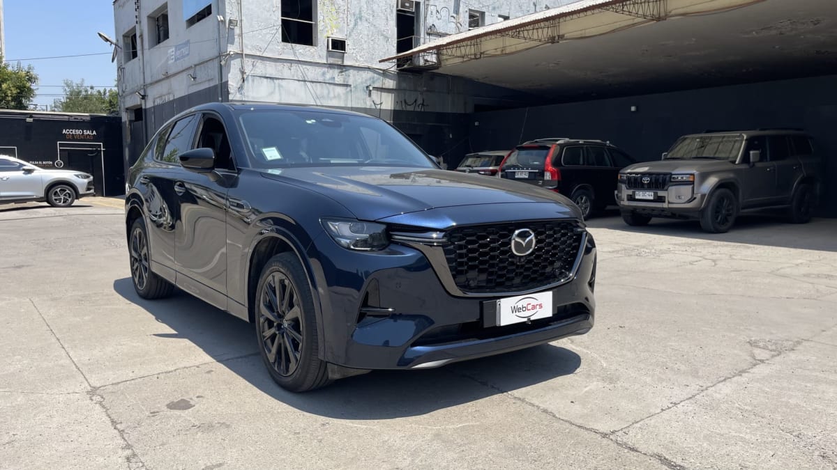 2026 Mazda CX-60 3.0 Diesel Premium Sport Azul - Vista 3/4 de SUV color azul en exterior tipo estacionamiento/concesionario