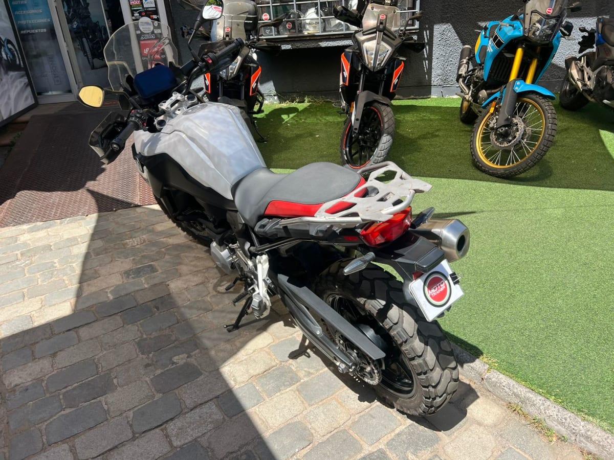 2022 BMW F 750 GS F Negro - Miniatura 5