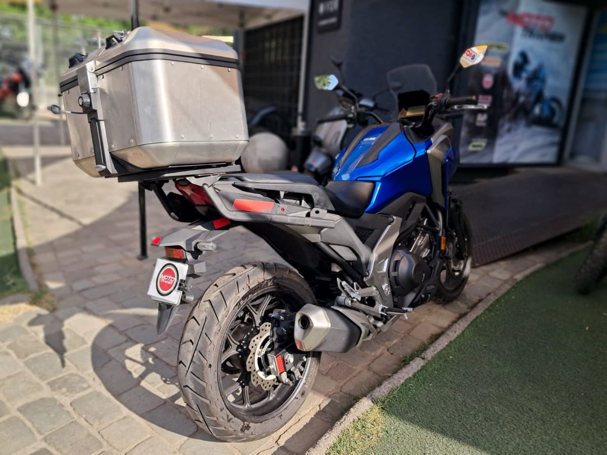2022 Honda NC 750X NC Gris - Miniatura 3