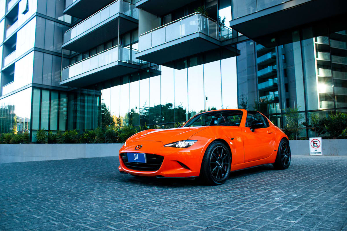 2019 Mazda MX-5 2.0 Naranja - Miniatura 2