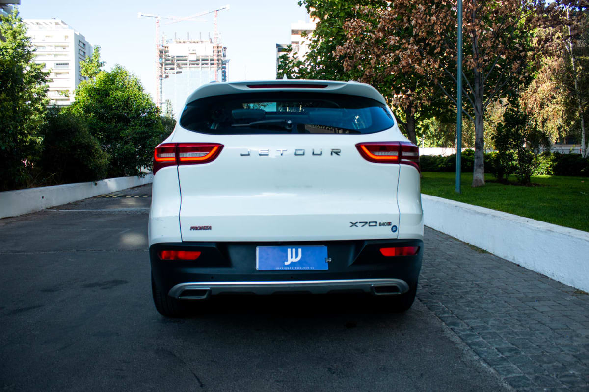2024 Jetour X70 1.5 Negro - Miniatura 5