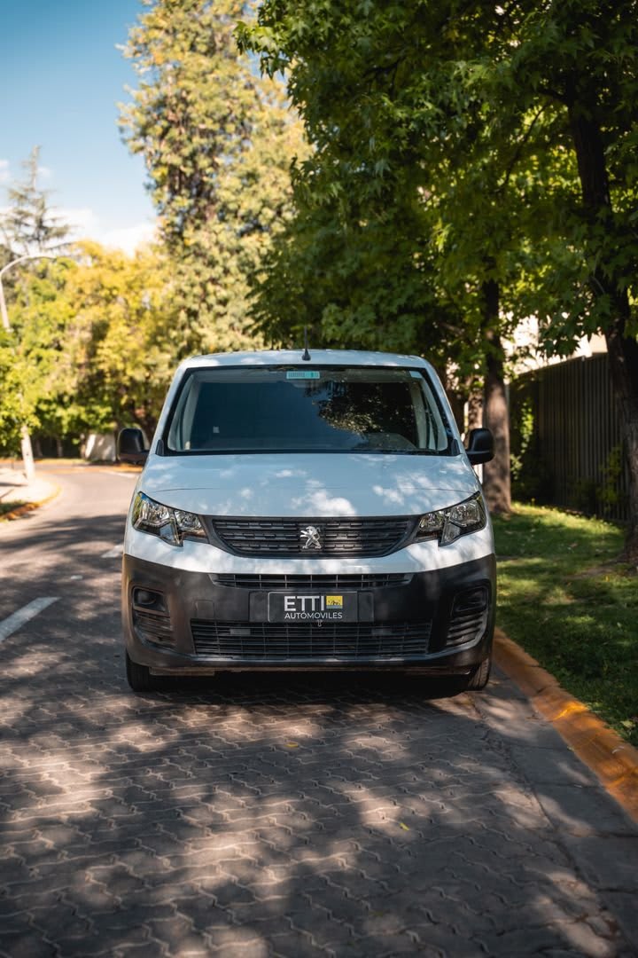 2020 Peugeot Partner 1.6 L2 HDI MT DIESEL Blanco - Miniatura 6