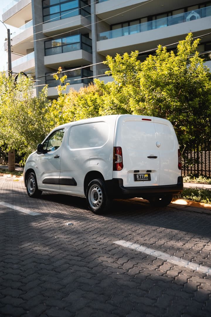 2020 Peugeot Partner 1.6 L2 HDI MT DIESEL Blanco - Miniatura 4