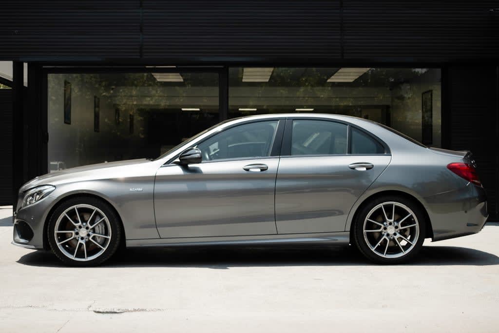 2018 Mercedes-Benz C43 AMG 3.0L V6 390HP Gris - Miniatura 5