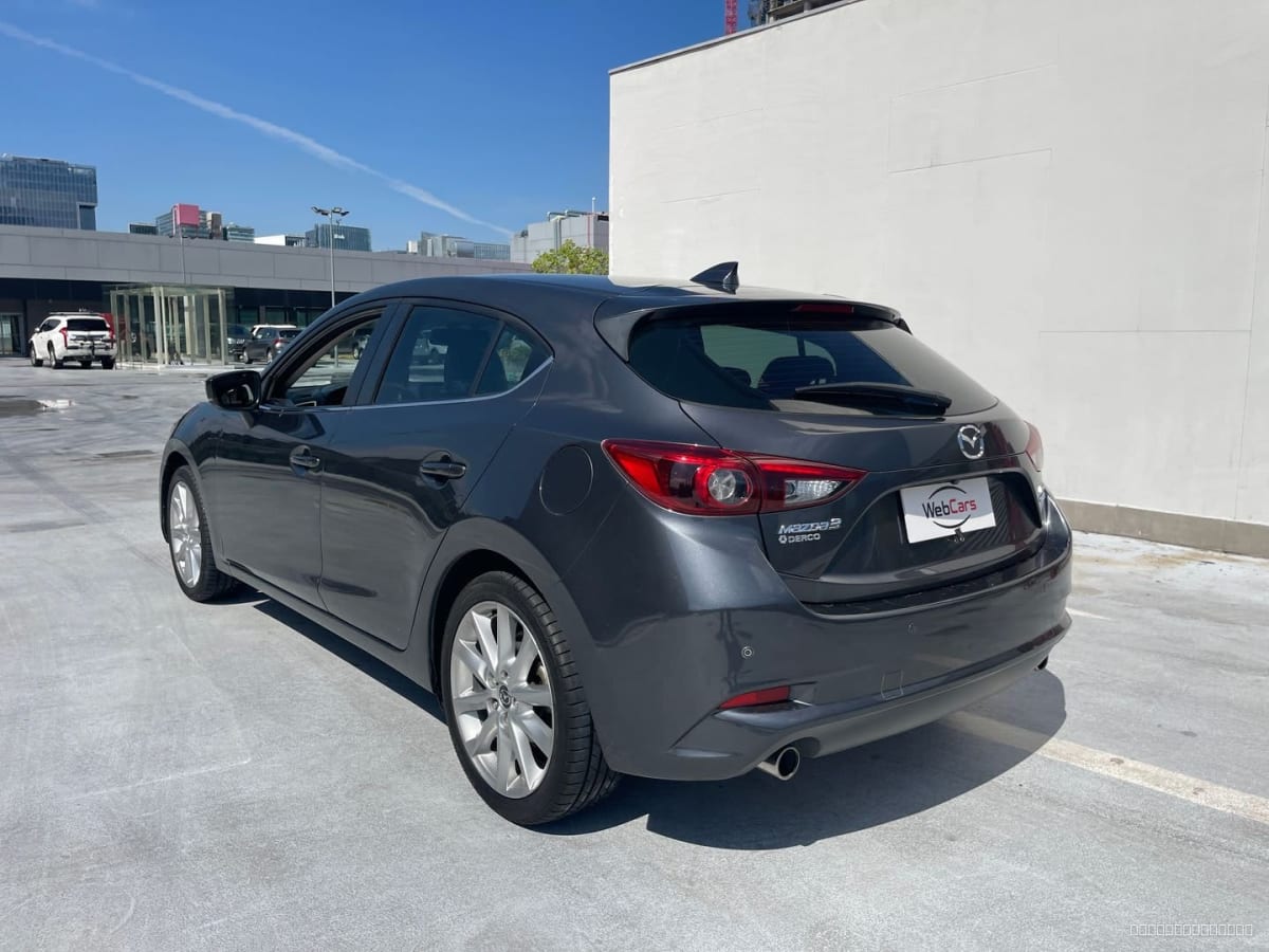 2019 Mazda Mazda3 2.5L GT SR AUDIO BOSE CUERO GPS AT Gris - Miniatura 6
