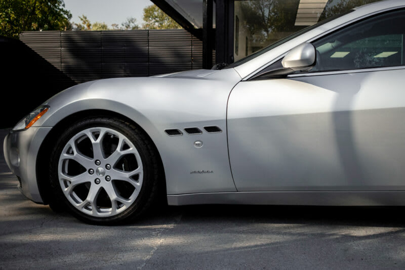 2009 Maserati Granturismo 4.2L V8 405HP Plata - Miniatura 7