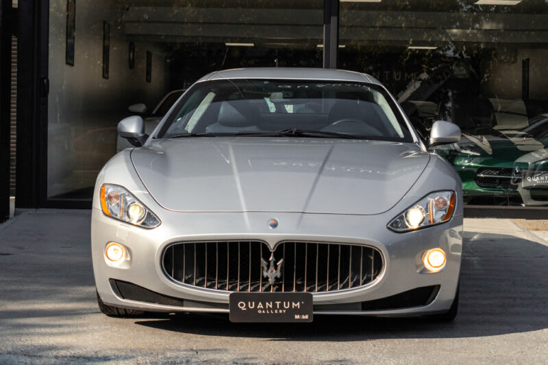 2009 Maserati Granturismo 4.2L V8 405HP Plata - Miniatura 9