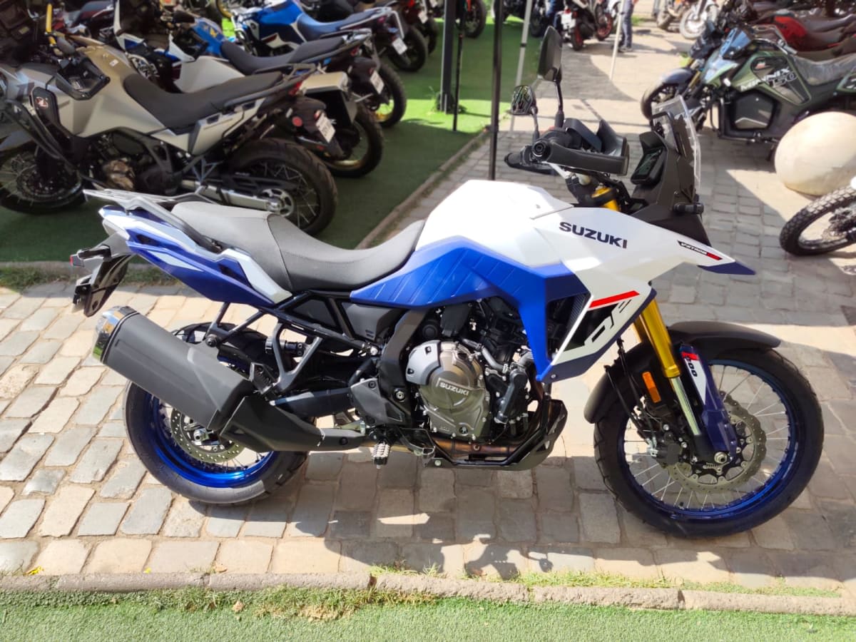 2026 Suzuki V-Strom 800 V-Strom Amarillo - Miniatura 8