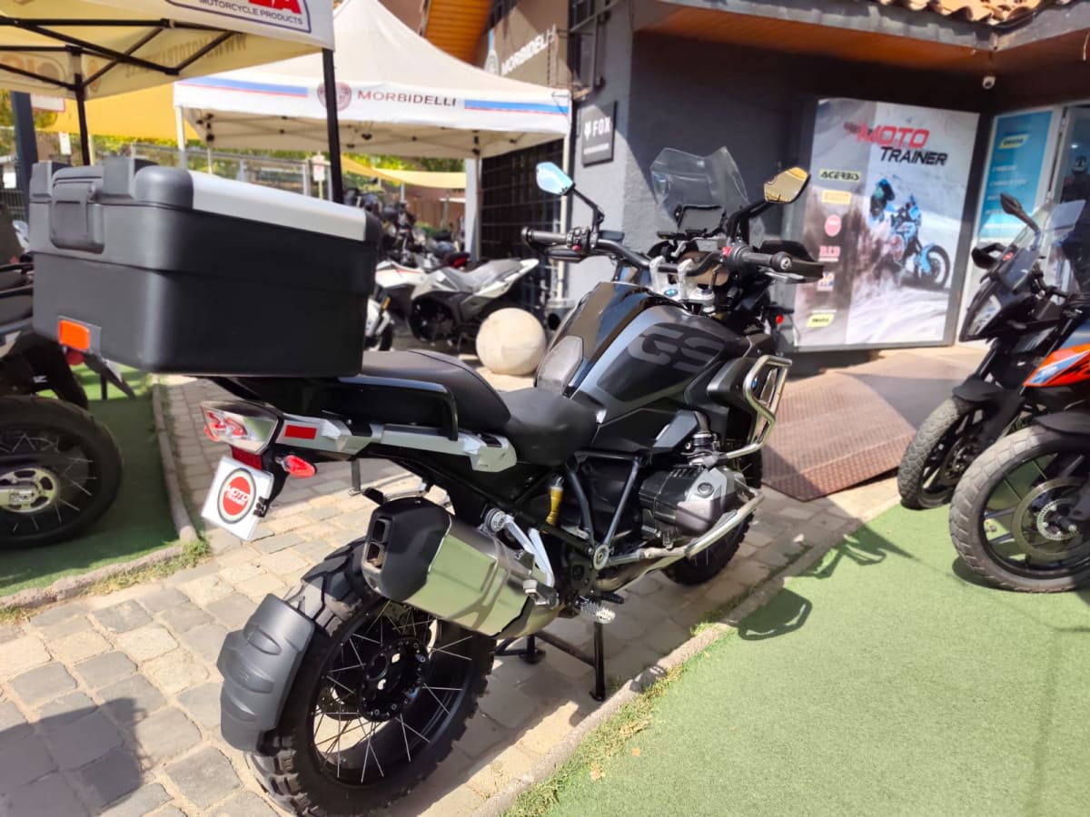 2023 BMW R1250 GS R1250 Negro - Miniatura 4