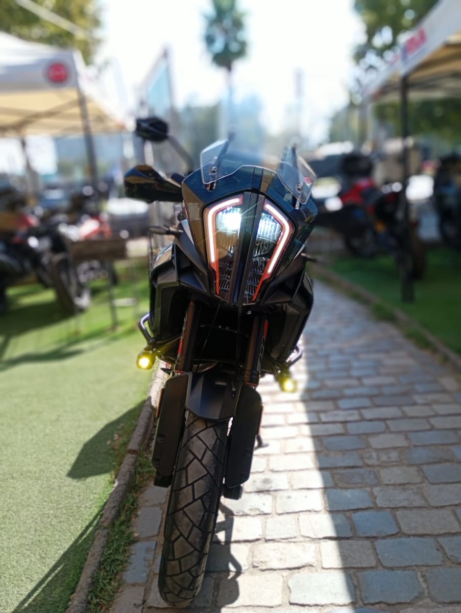 2021 KTM 1290 Super Adventure 1290 Naranja - Miniatura 2