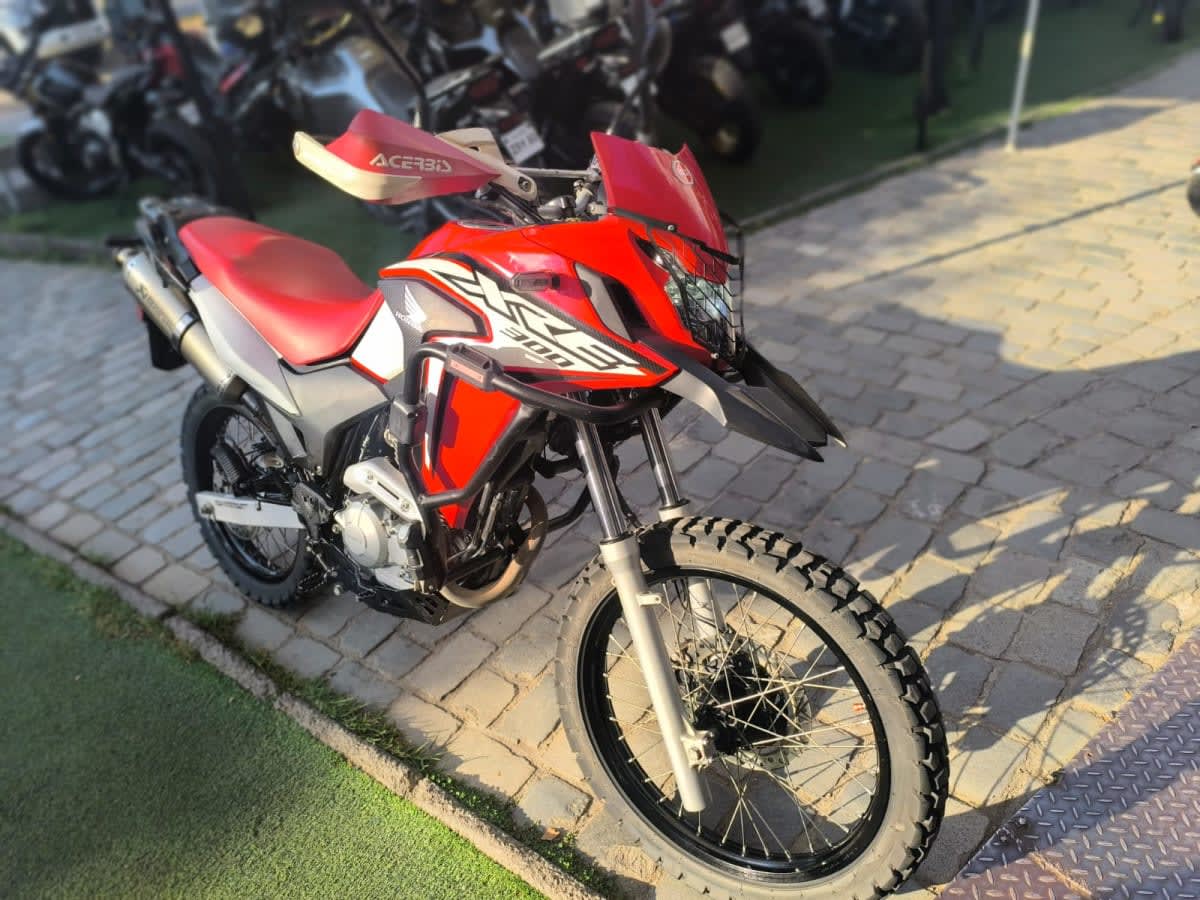 2022 Honda XRE 300 XRE Rojo - Imagen 1