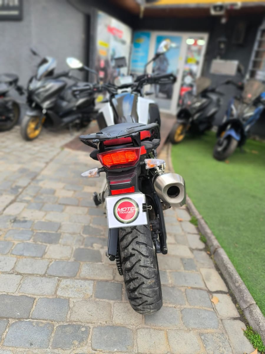 2020 BMW F750 GS F750 Negro - Miniatura 5