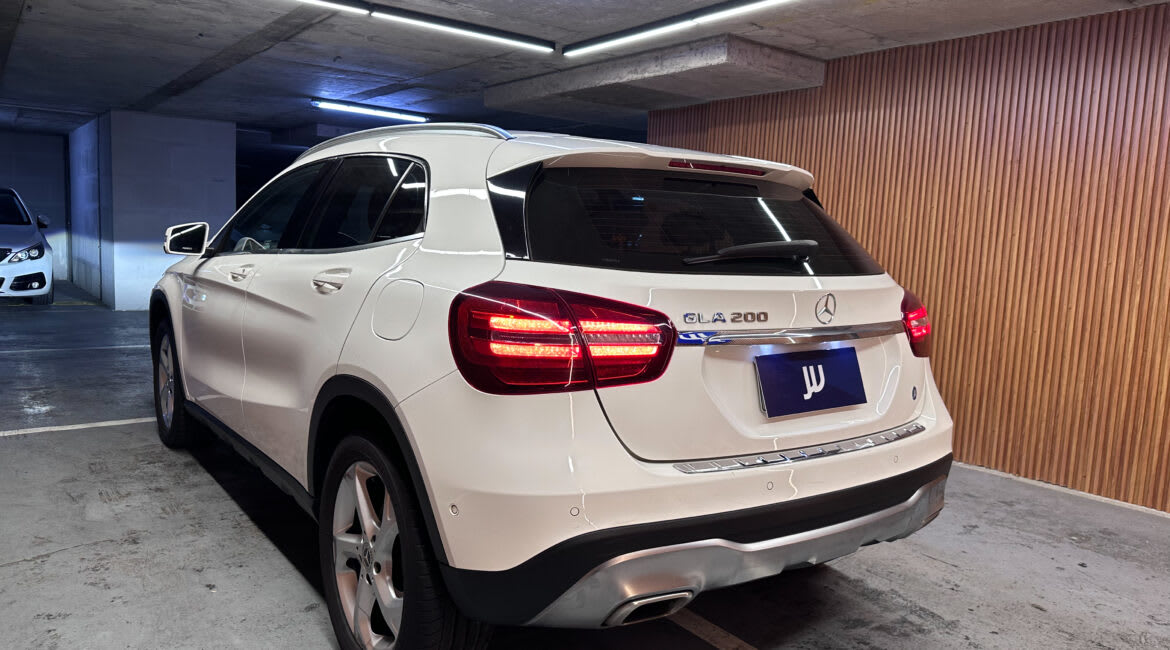 2020 MERCEDES-BENZ GLA200 Blanco - Miniatura 4