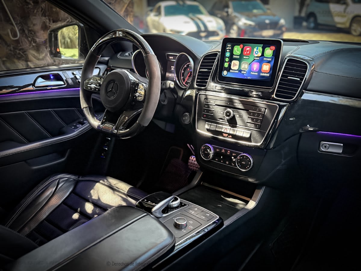 2016 Mercedes-Benz GLE 63S AMG GLE Blanco - Miniatura 10