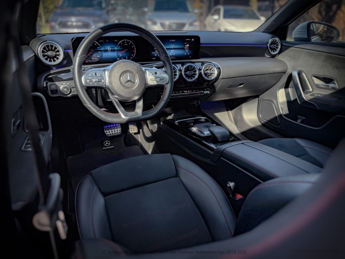 2023 Mercedes-Benz A 250 A Blanco - Miniatura 9