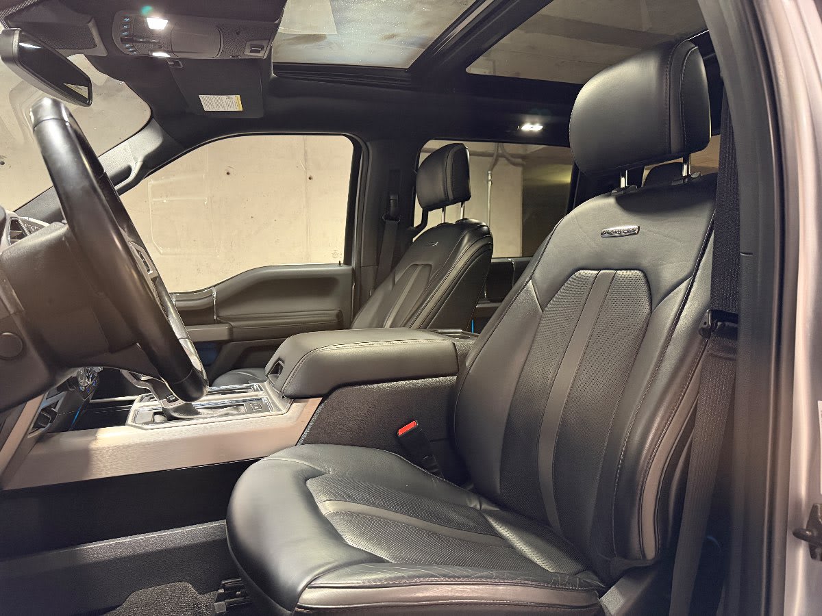 2021 Ford F150 PLATINUM 4X4 3.5 AUT F150 Gris Plata - Miniatura 10