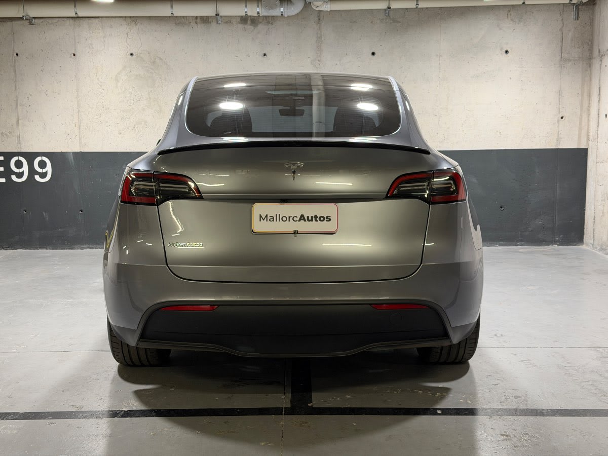 2025 Tesla MODEL Y MODEL Gris Plata - Miniatura 5