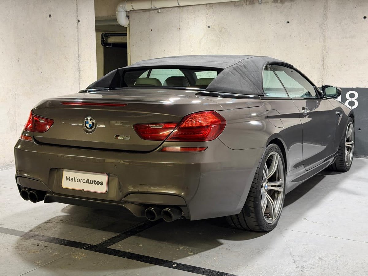 2015 BMW M6 GRIS - Miniatura 6