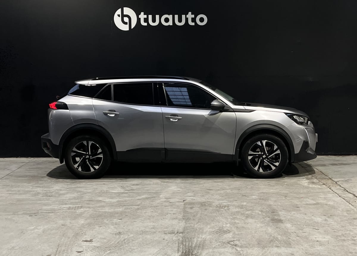 2021 Peugeot 2008 ACTIVE BLUEHDI 1.5 Plata - Miniatura 3