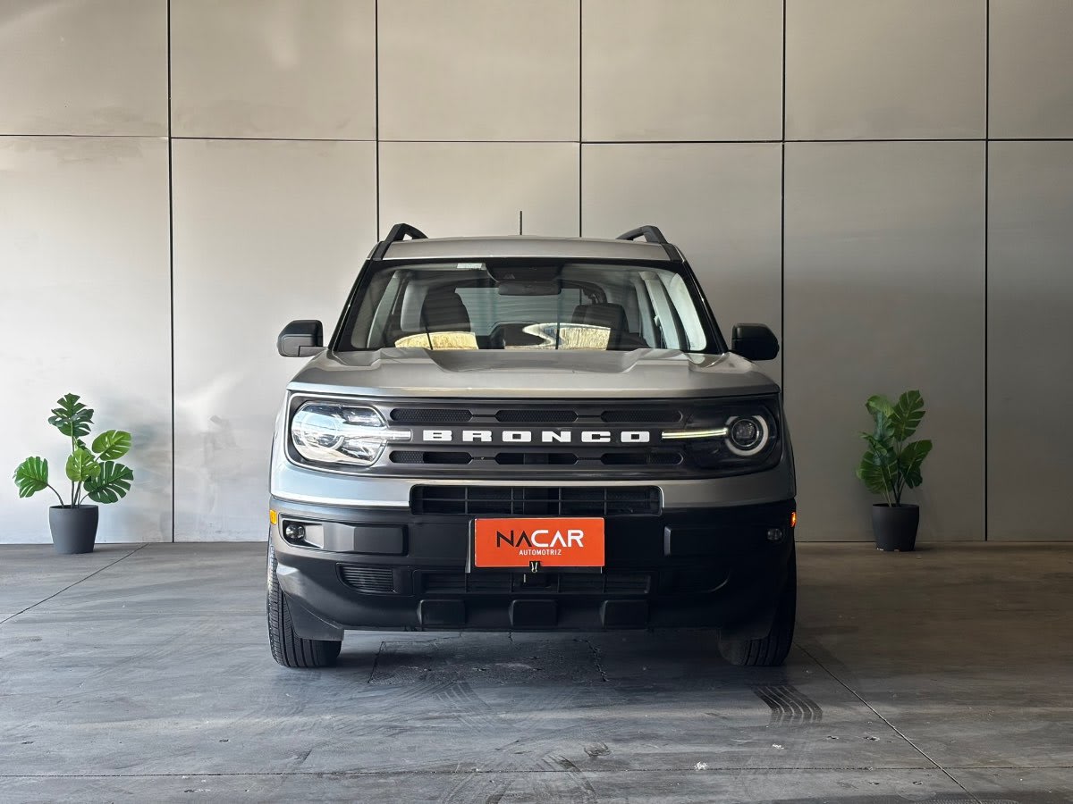 2023 Ford Bronco Sport Bronco Gris Plata - Miniatura 2