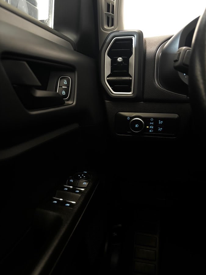 2023 Ford Bronco Sport Bronco Gris Plata - Miniatura 9
