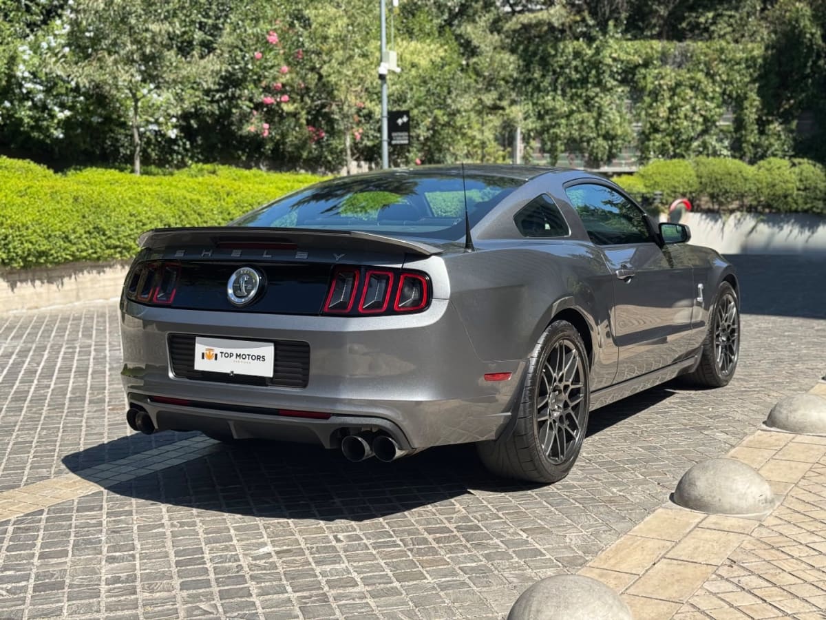 2013 Shelby SHELBY GT500 Gris - Miniatura 4