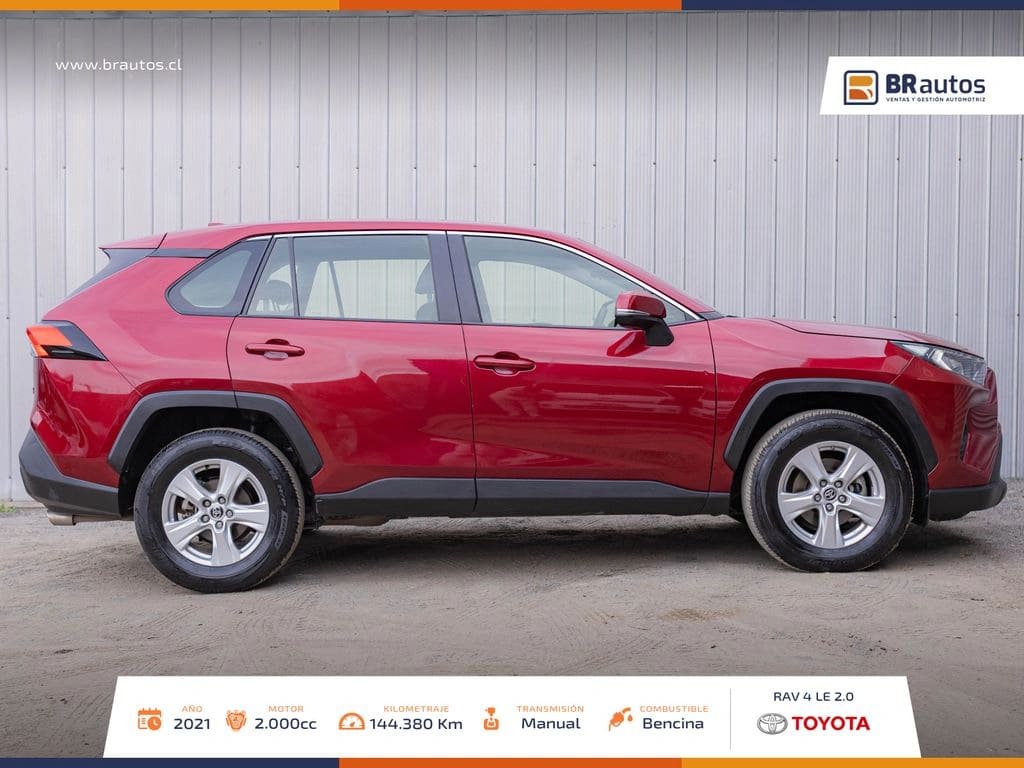 2021 Toyota RAV4 LE 2.0 MT Rojo - Miniatura 4
