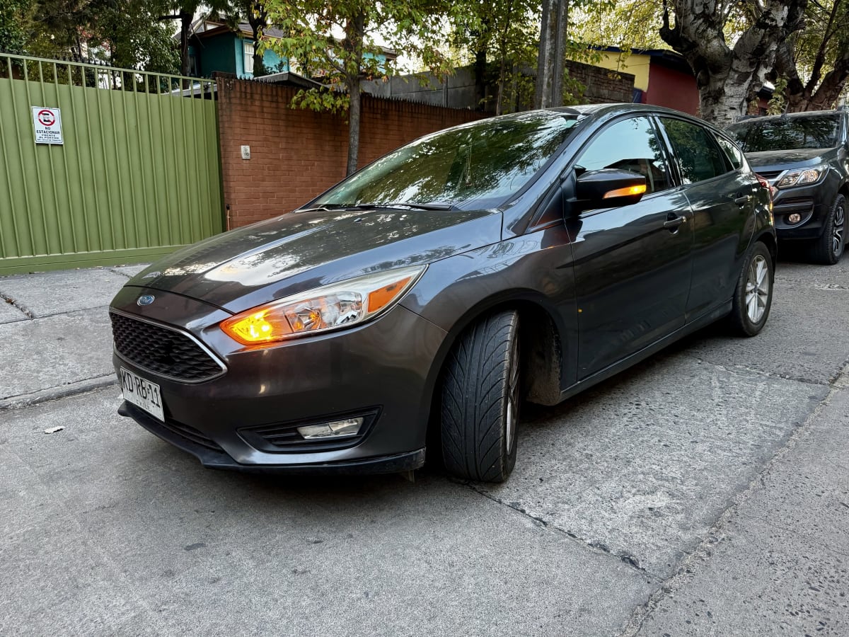 2018 Ford Focus 2.0 - Imagen 1