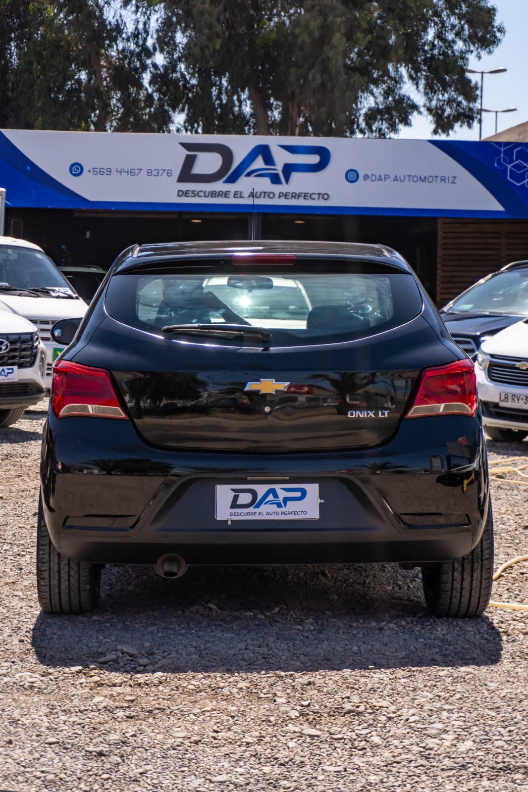2018 Chevrolet Ónix Lt Negro - Miniatura 3