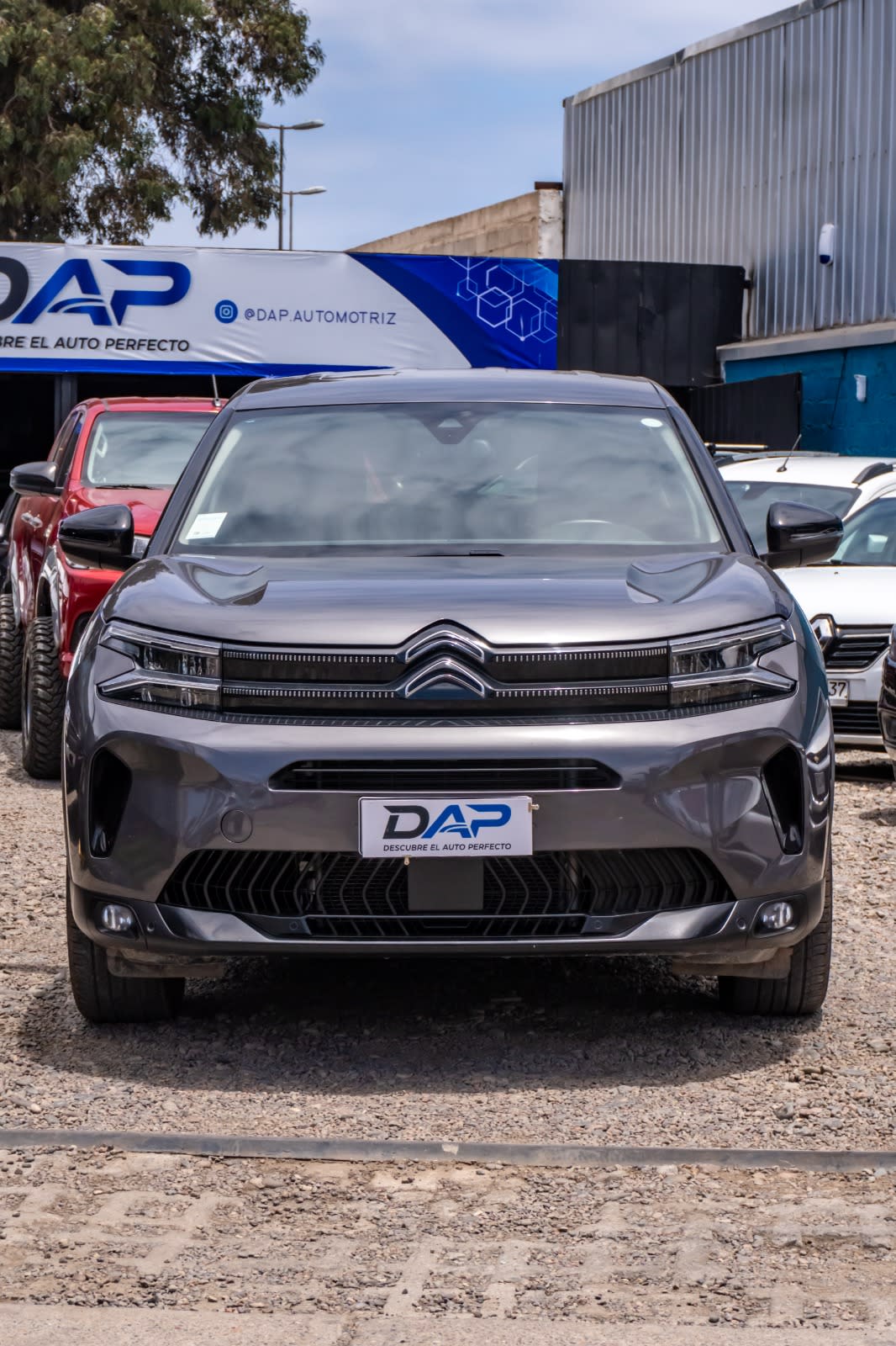 2025 Citroën C5 Aircross Bluehdi Gris Oscuro - Miniatura 2