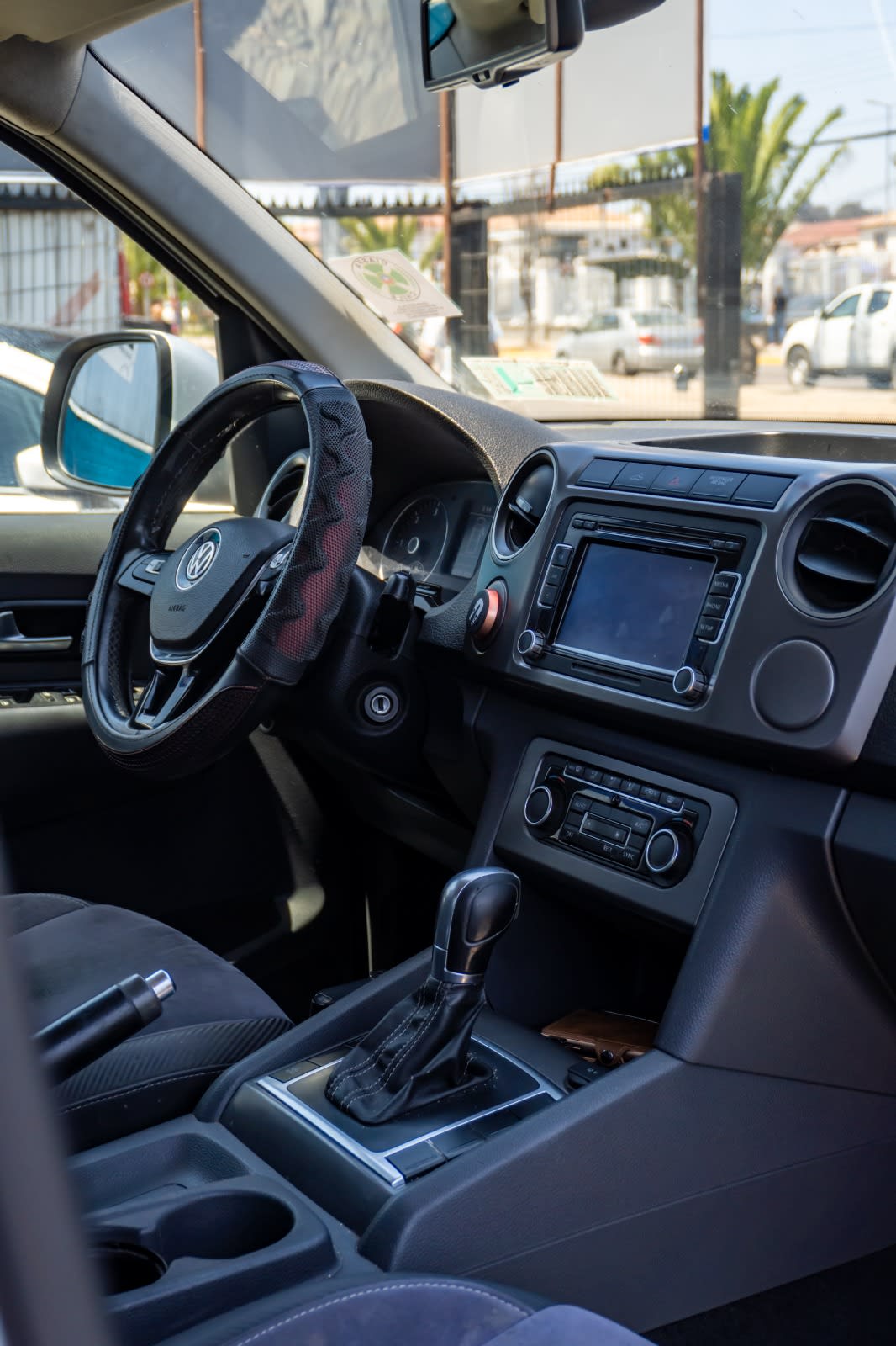 2016 Volkswagen Amarok Highline Gris - Miniatura 6