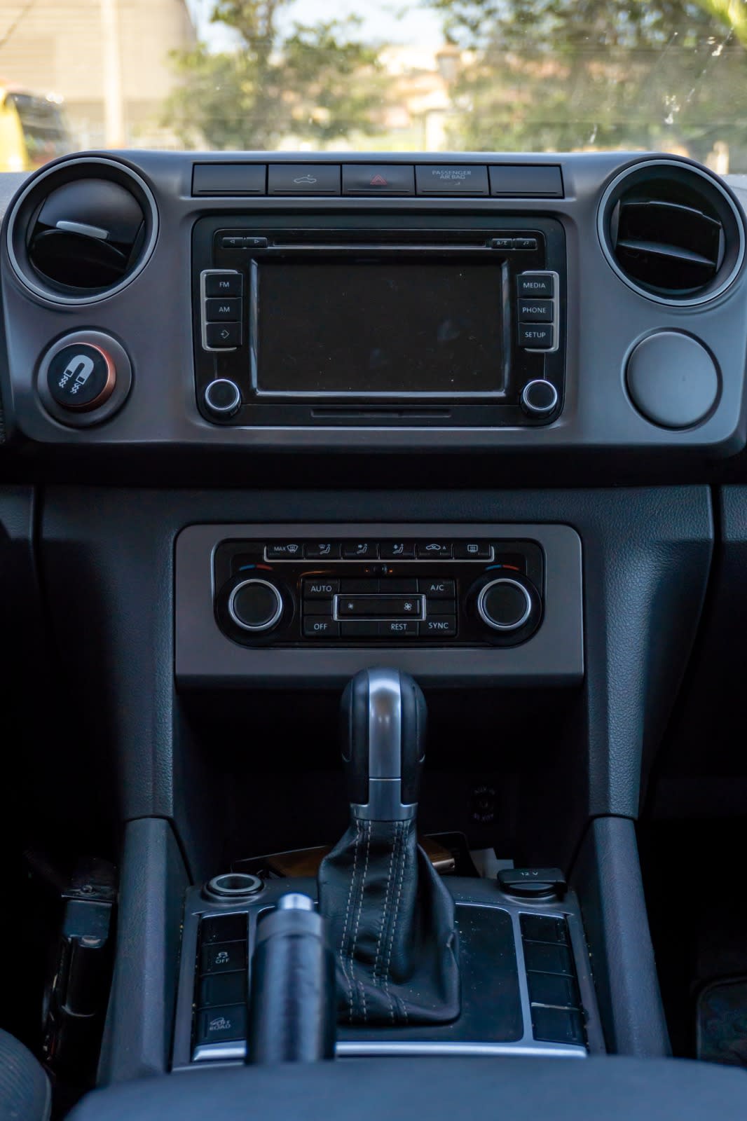 2016 Volkswagen Amarok Highline Gris - Miniatura 8