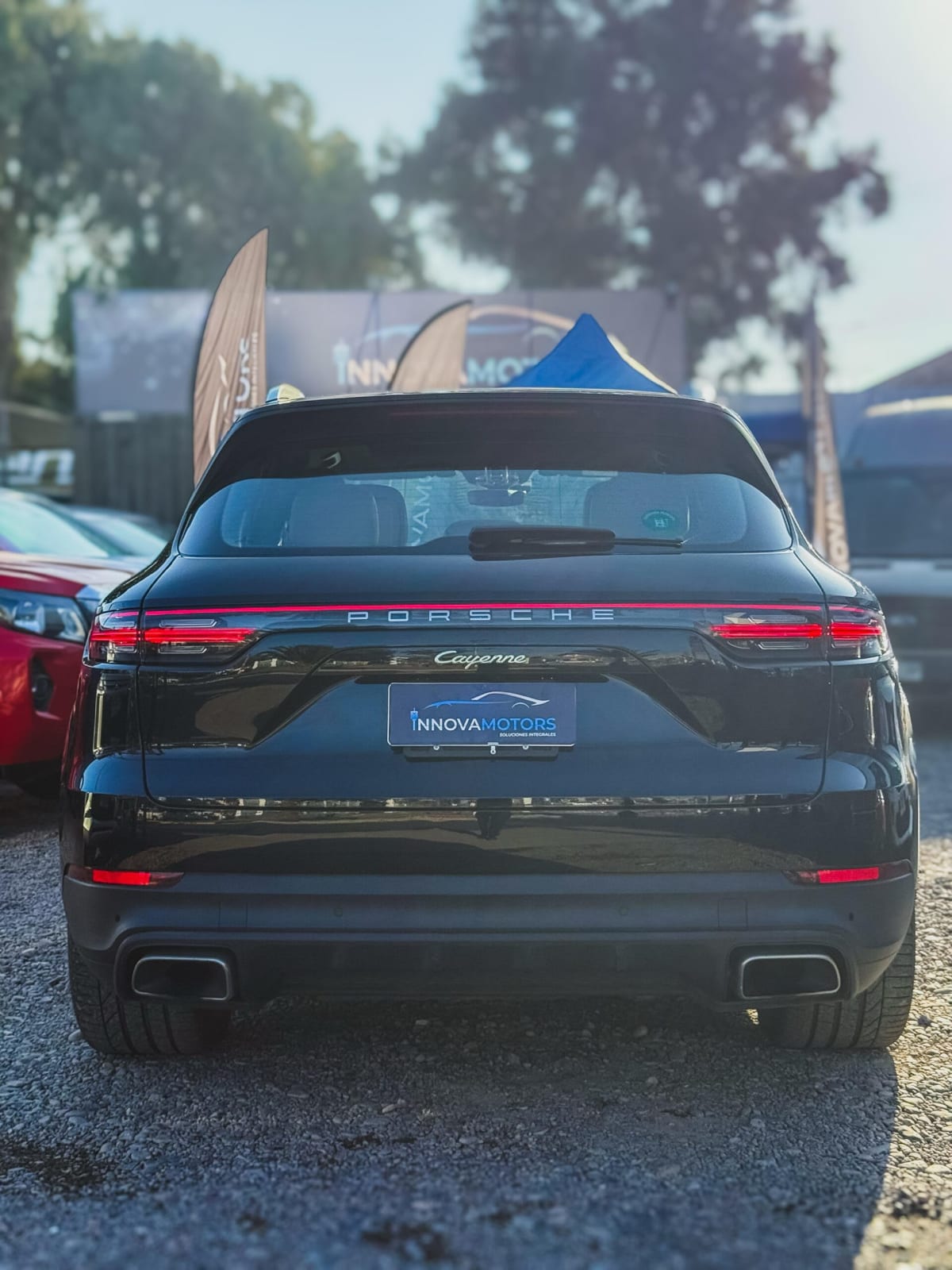 2022 Porsche Cayenne E-hybrid E3 Negro - Miniatura 5