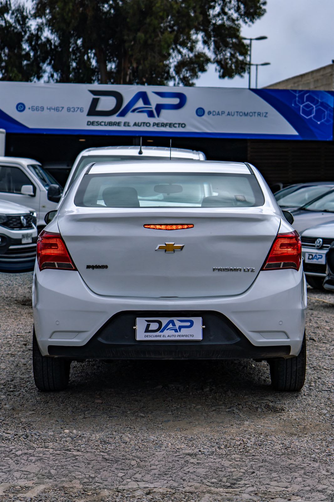 2017 Chevrolet Prisma Ltz 1.4 Blanco - Miniatura 5