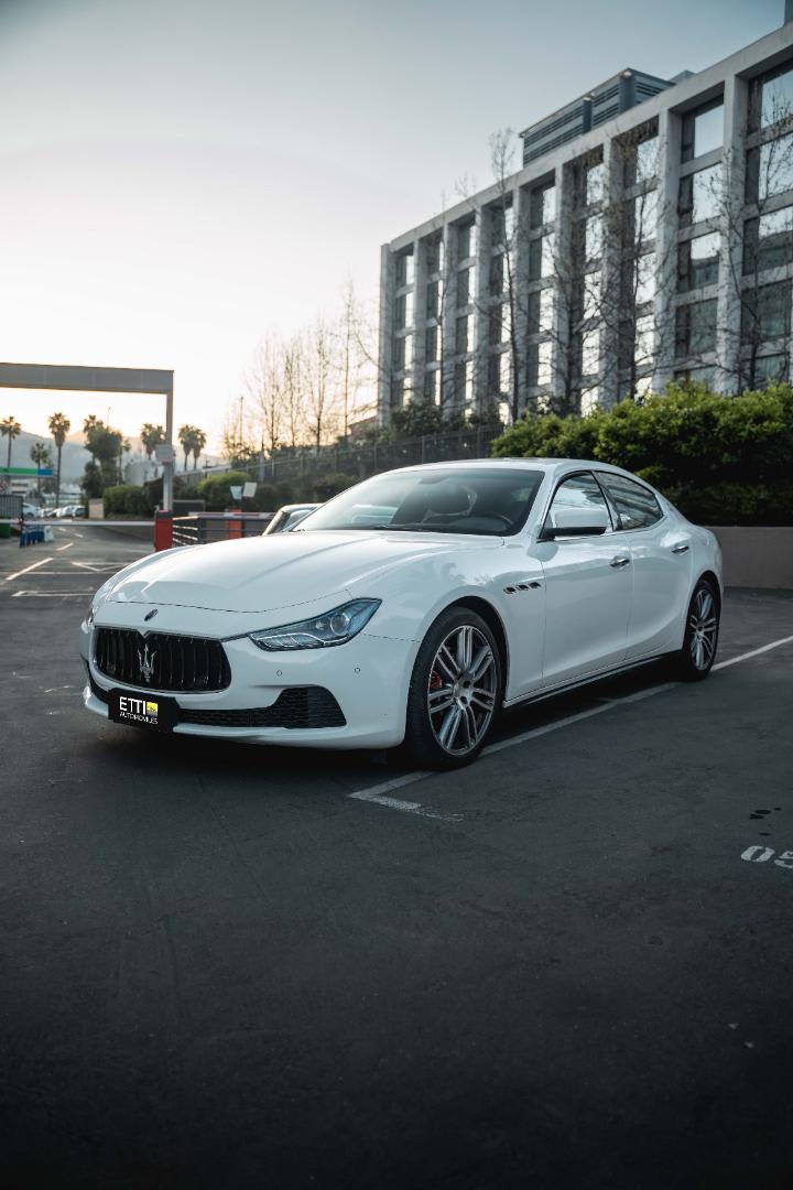 2016 Maserati GHIBLI Blanco - Miniatura 2