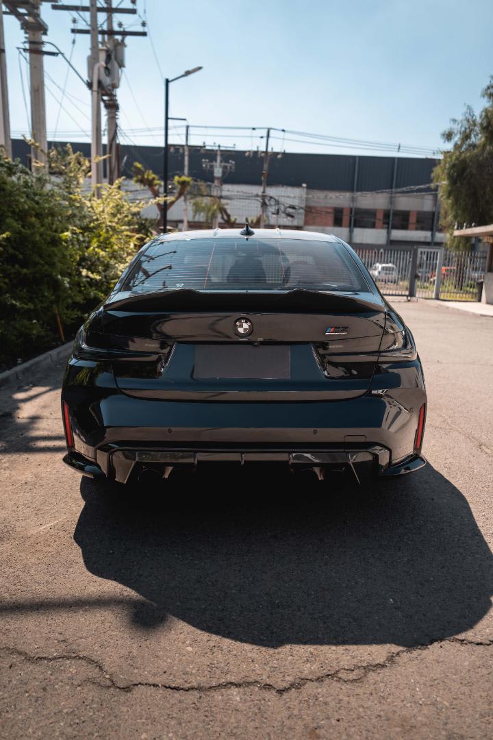 2021 BMW M3 Negro - Miniatura 10