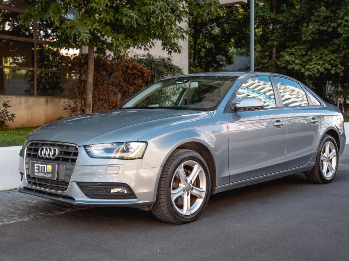 2015 Audi A4 Gris - Imagen 1