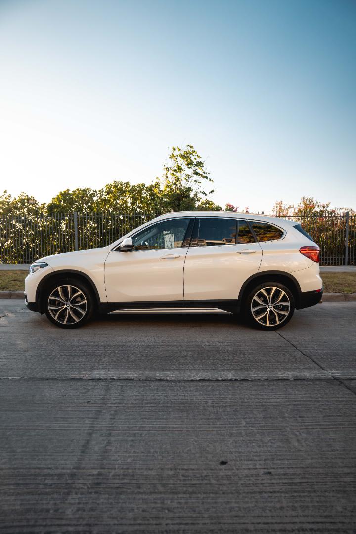 2019 BMW X1 Blanco - Miniatura 10