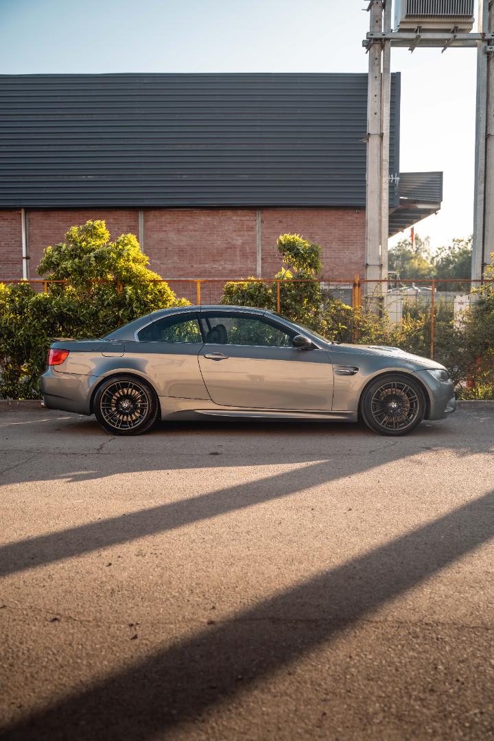 2013 BMW M3 Gris - Miniatura 3