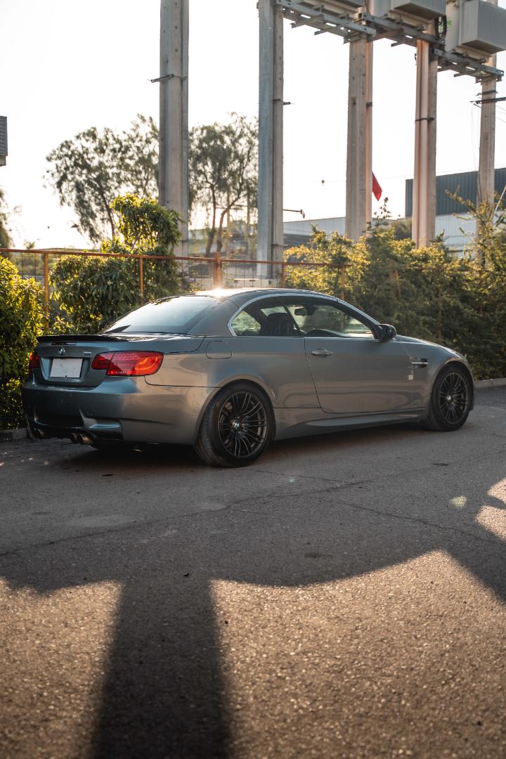 2013 BMW M3 Gris - Miniatura 4