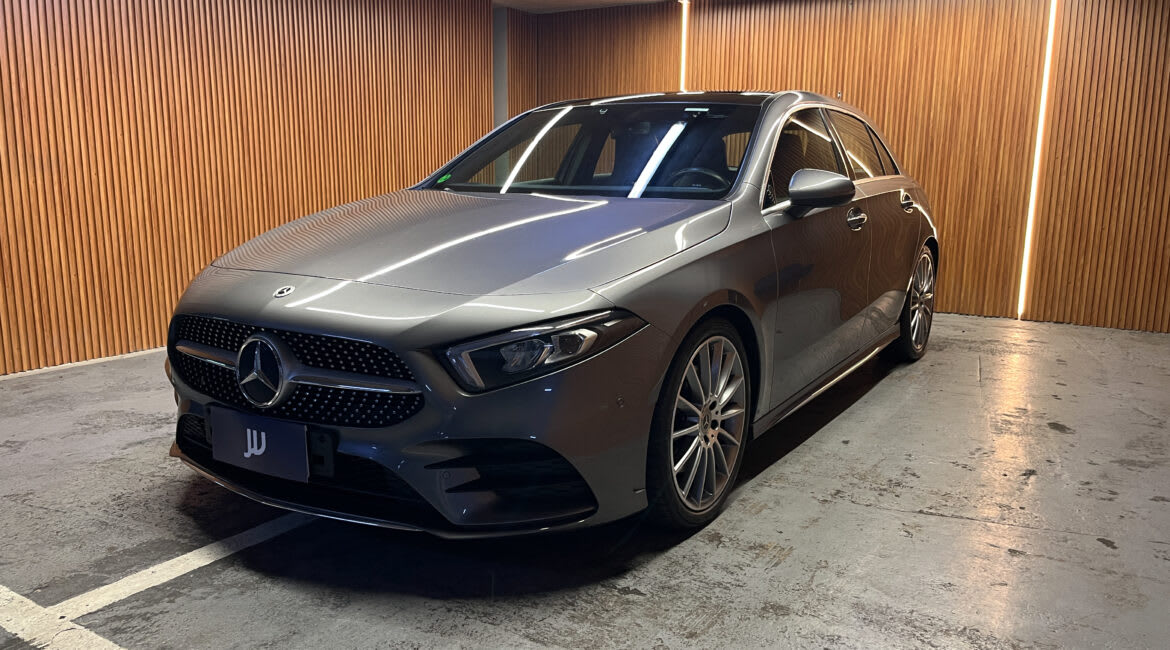 2023 MERCEDES BENZ A250 Gris - Miniatura 2