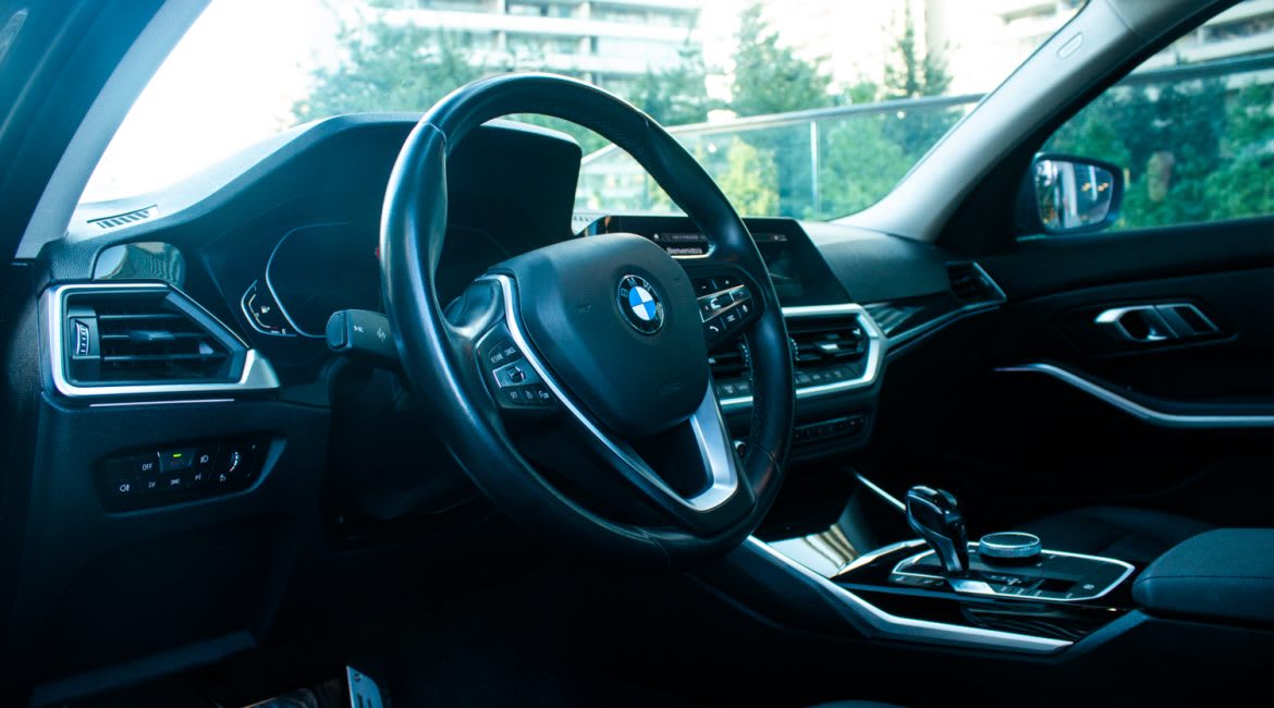2021 BMW 320 Azul - Miniatura 7