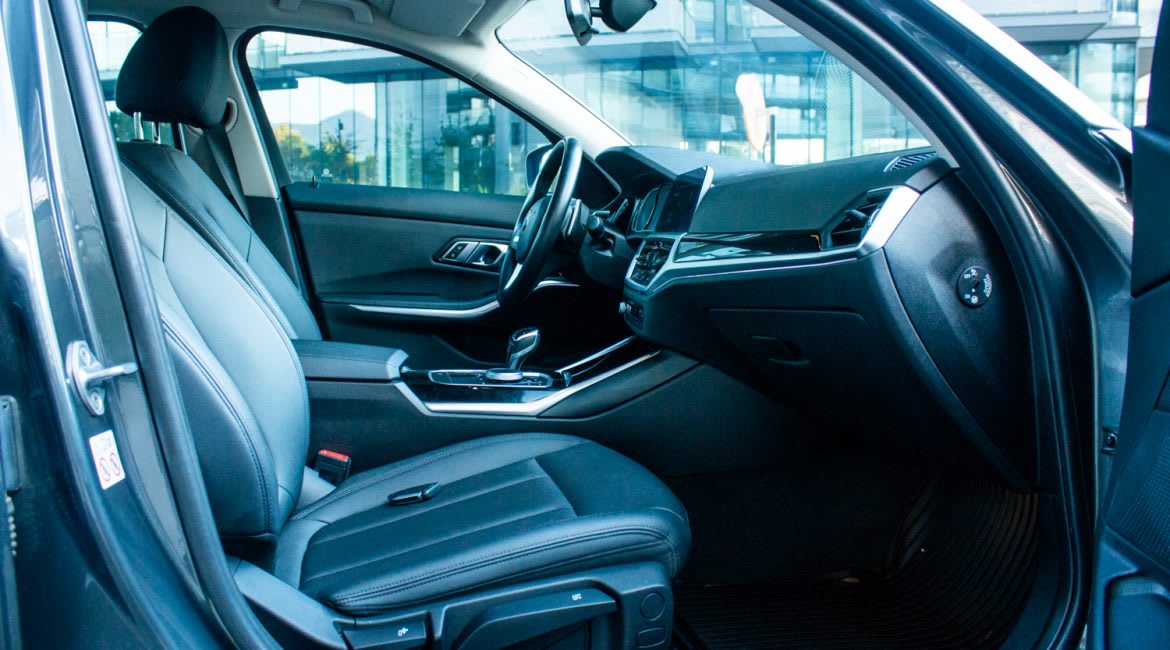 2021 BMW 320 Azul - Miniatura 10