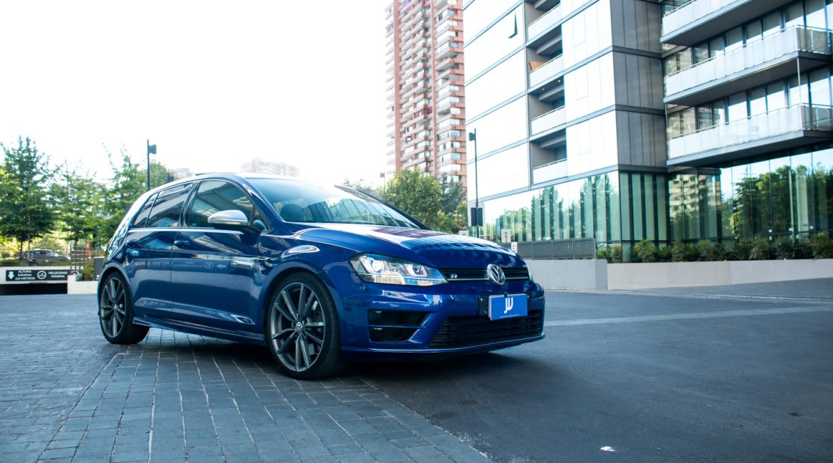 2019 VOLKSWAGEN GOLF R Azul - Miniatura 4