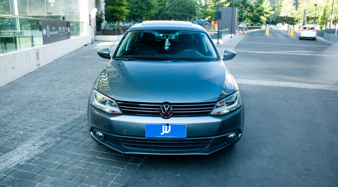 2013 VOLKSWAGEN VENTO Gris - Miniatura 2
