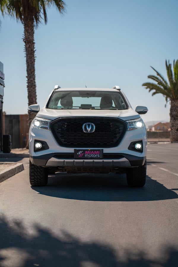 2022 Changan Hunter Blanco - Miniatura 4