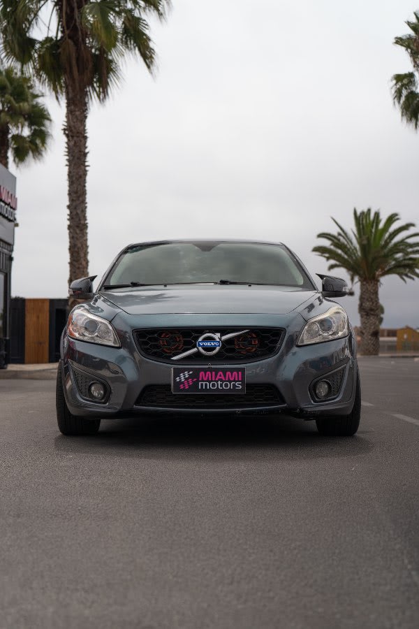 2012 Volvo C30 GRIS - Miniatura 5