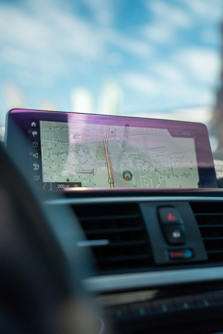 2019 BMW 420I GRAN COUPE Azul primavera metalizado negro - Miniatura 7