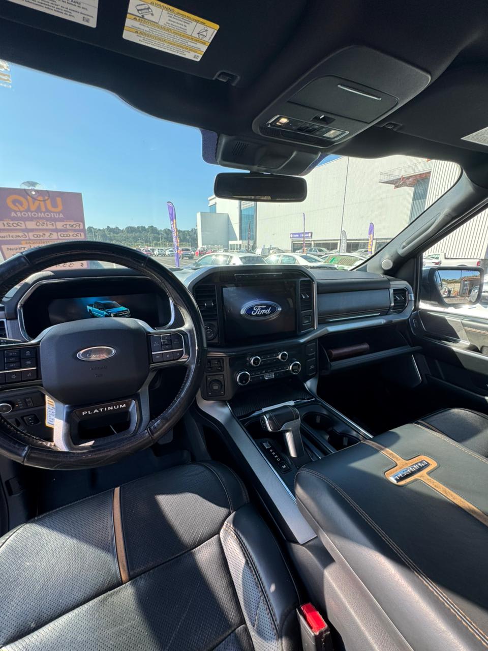 2021 Ford F150 Platinium v6 - Miniatura 9
